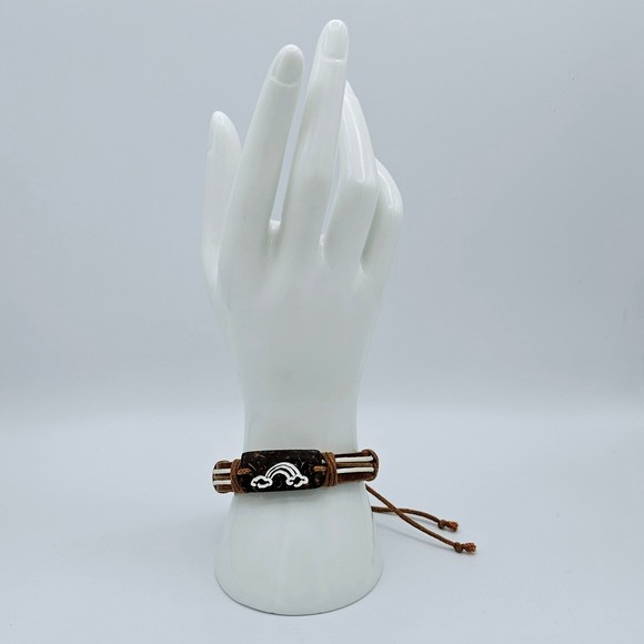 Leather Bracelet Hemp Cord Carved Rainbow Lightning Brown Tan Adjustable Slide - Picture 3 of 11